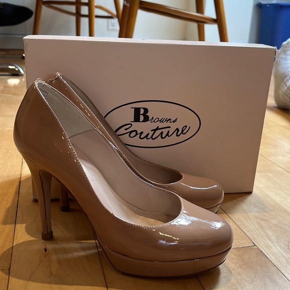 browns Shoes - Browns nude patent leather pump- 4 inch heel.